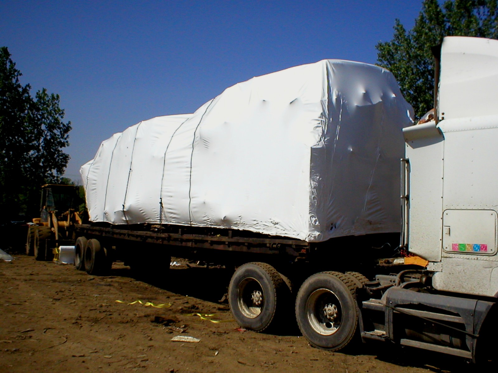 Equipment Transportation & Trucking